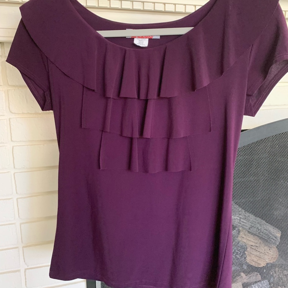 Carol Rose Plum Short Sleeve Ruffle-Yoke Top Size Small